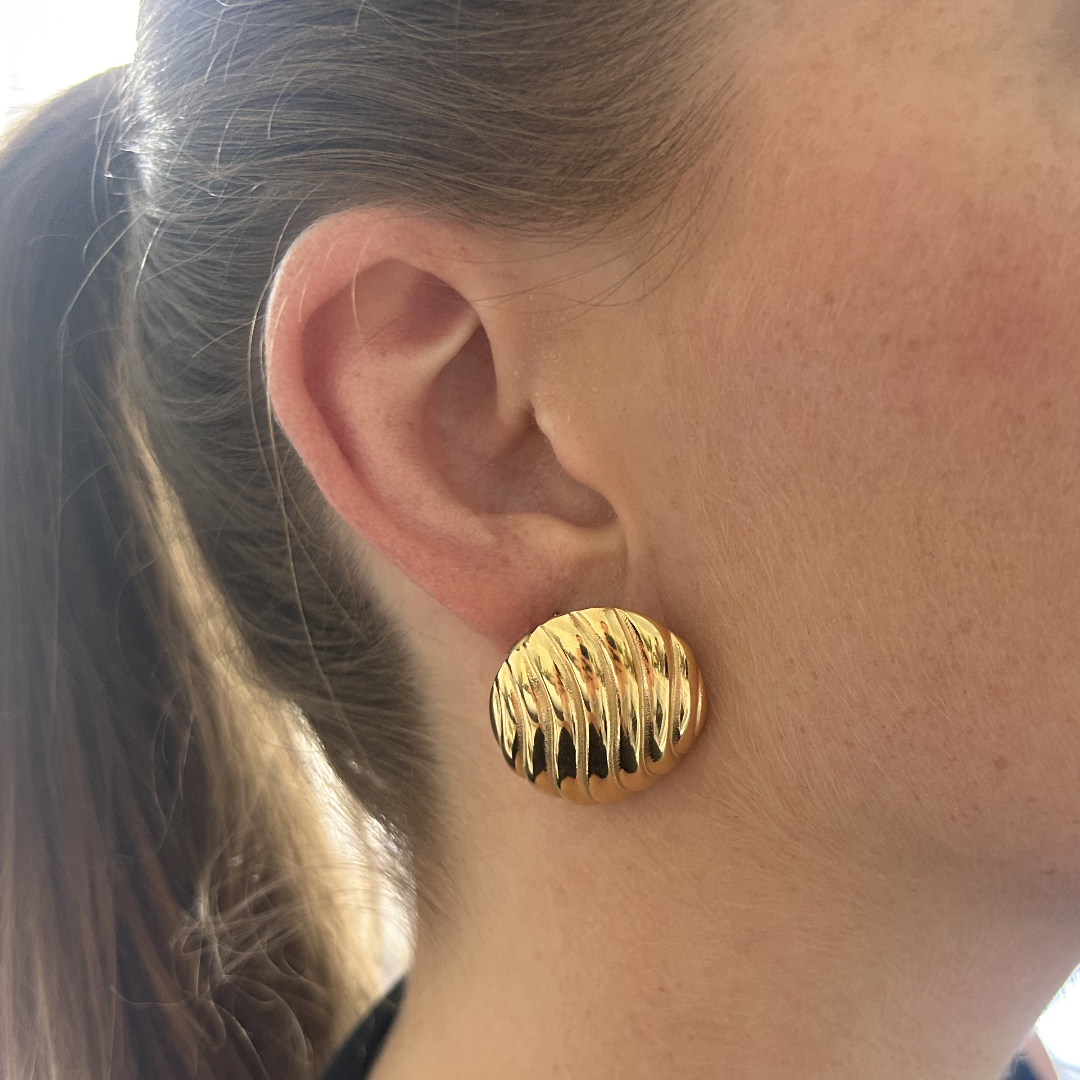 Bold Ripple Studs