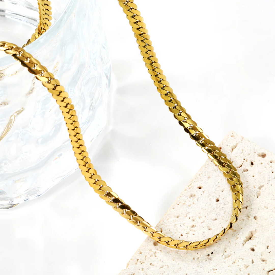 Sleek Gold Curb Chain Necklace