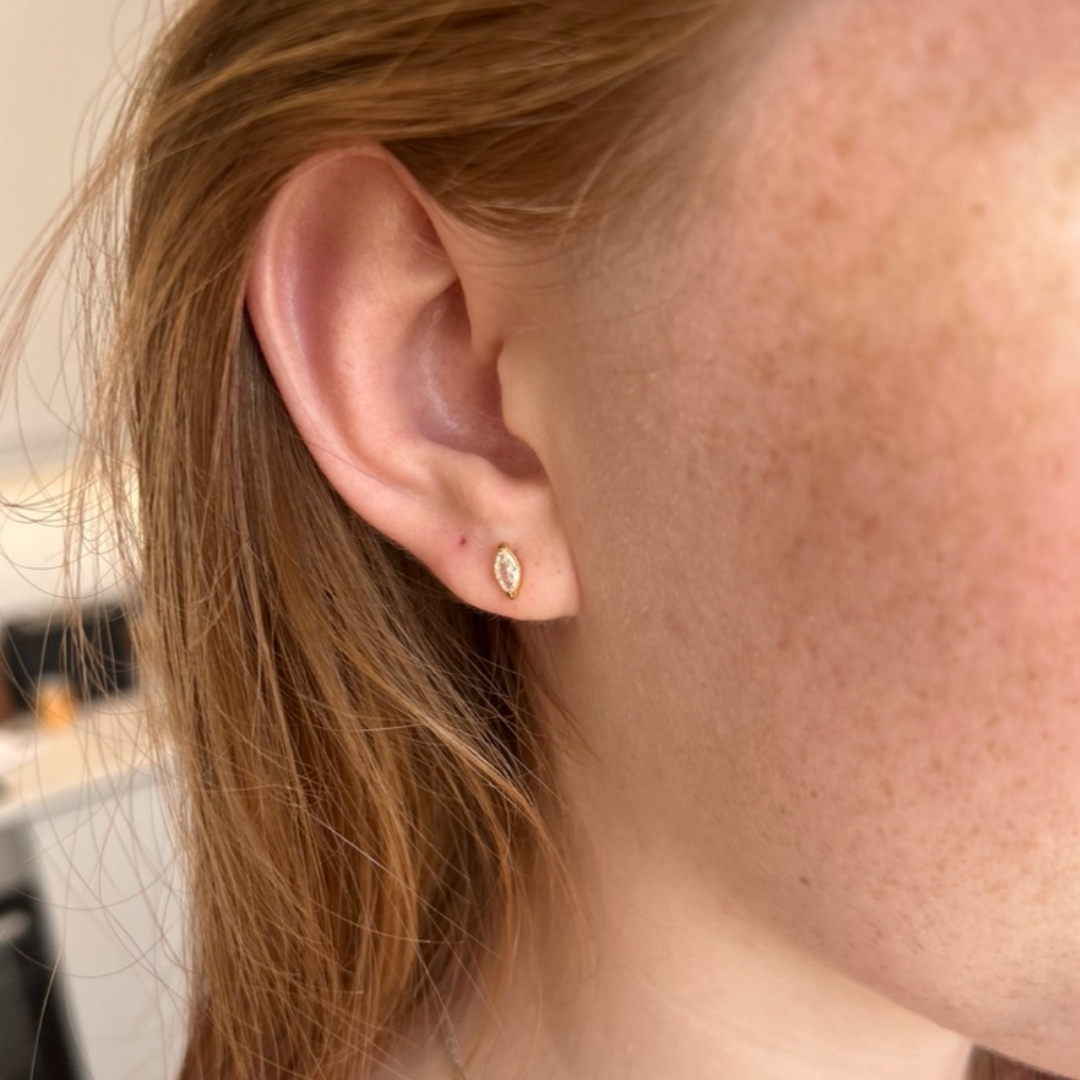 Marquise Sparkle Stud Gold