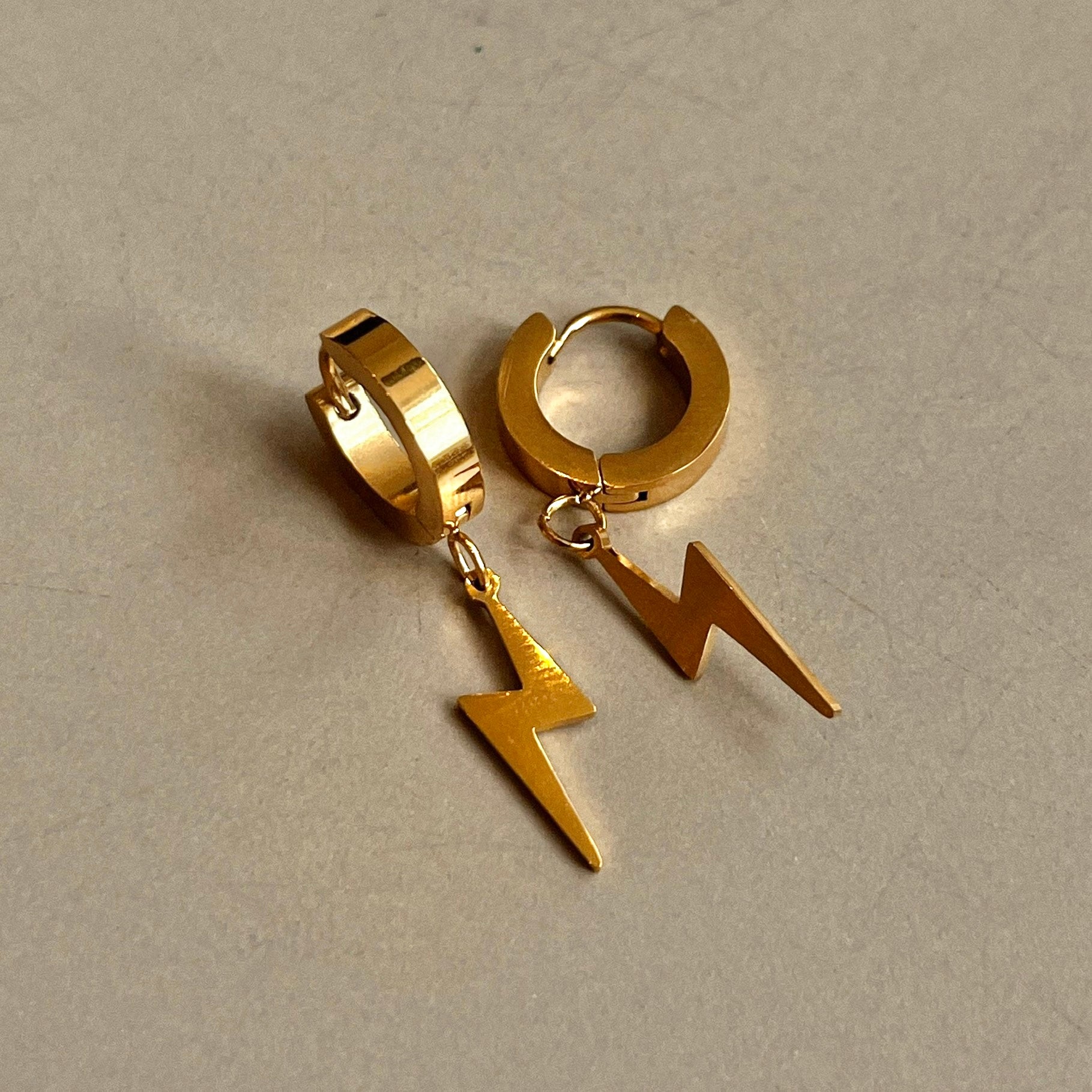 Lighting Bolt Huggies