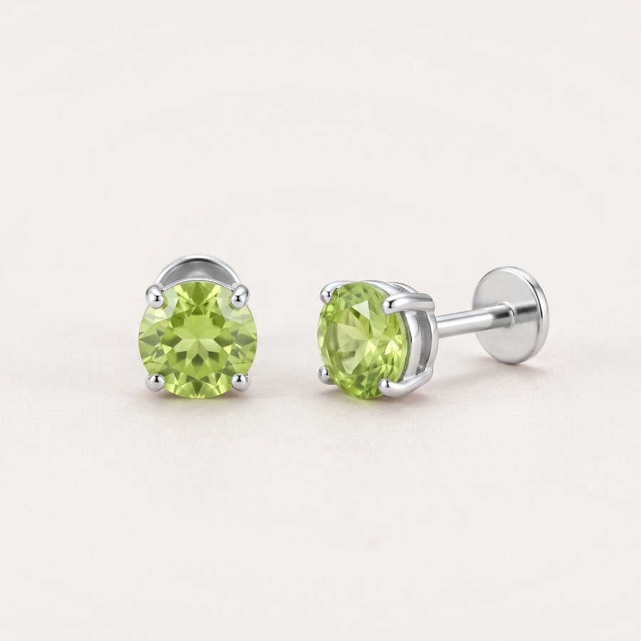 August birthstone earrings in silver: peridot colour flat back studs