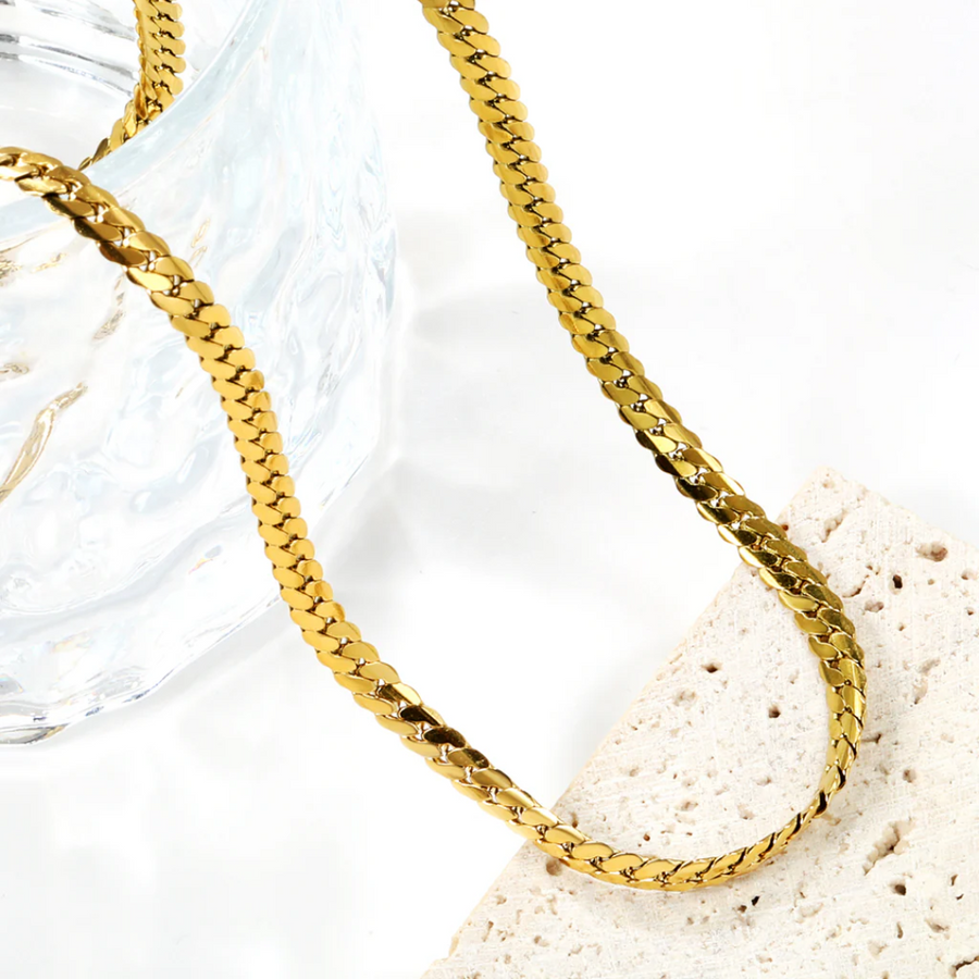 Sleek Gold Curb Chain Necklace