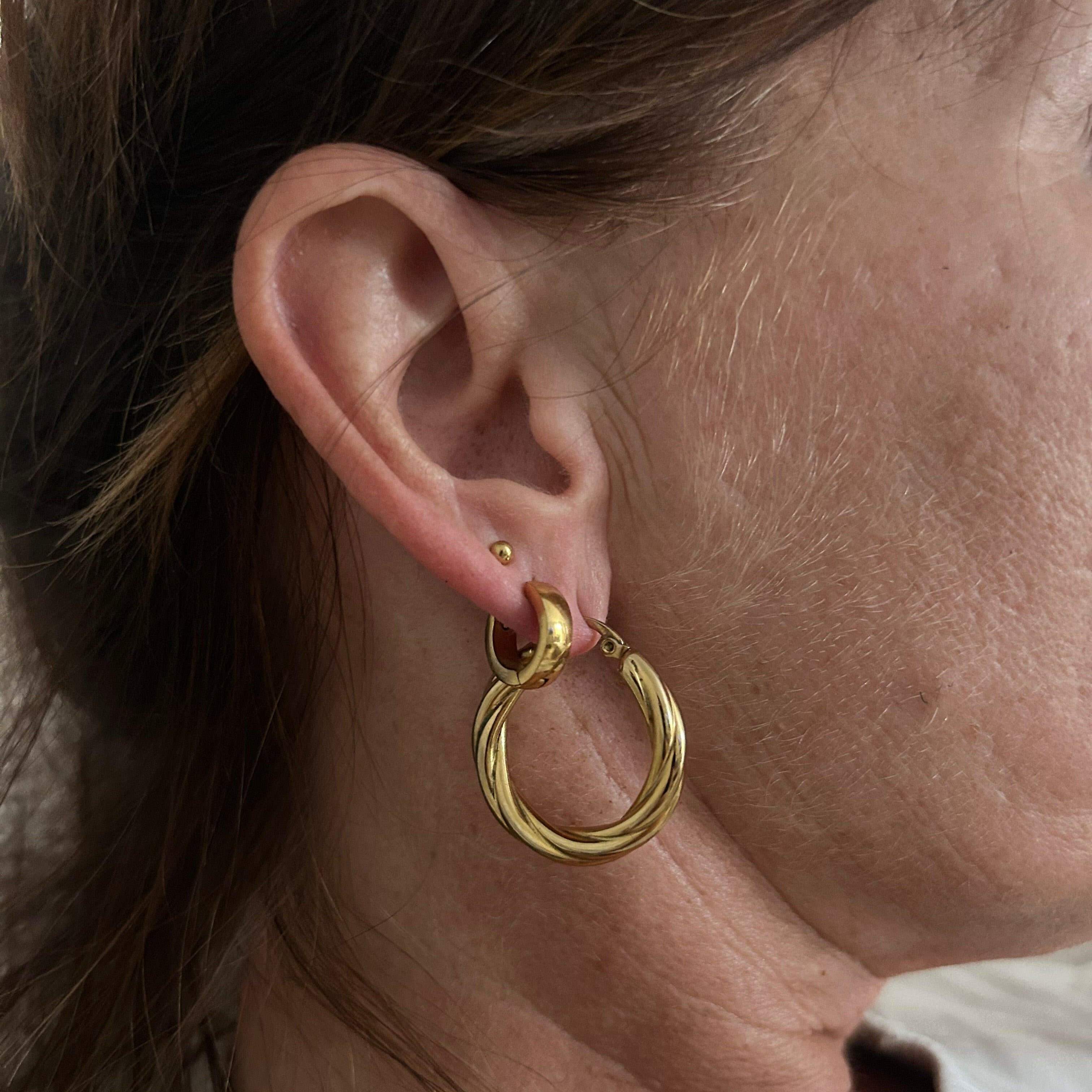 Classic Bold Huggies Gold