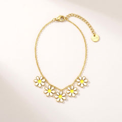 Daisy Chain Necklace