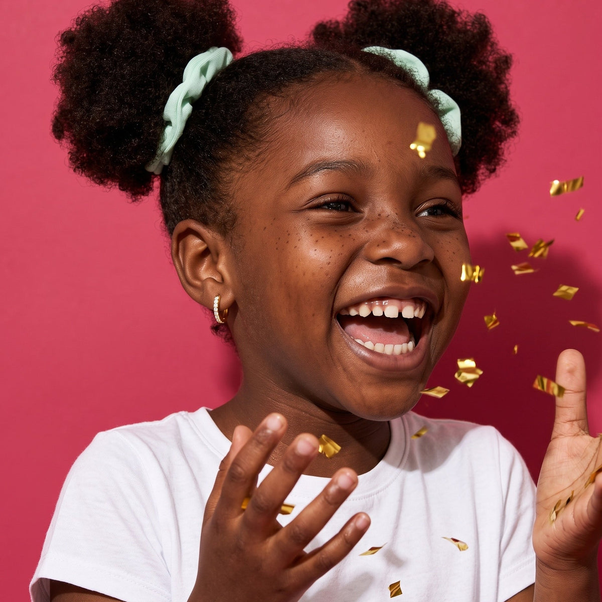 Everyday Sparkle Huggies Gold